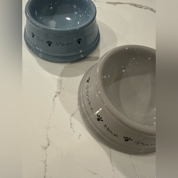 Mason Cash Posh Paws Blue and Gray Ceramic Bowls - Picture 1 of 6